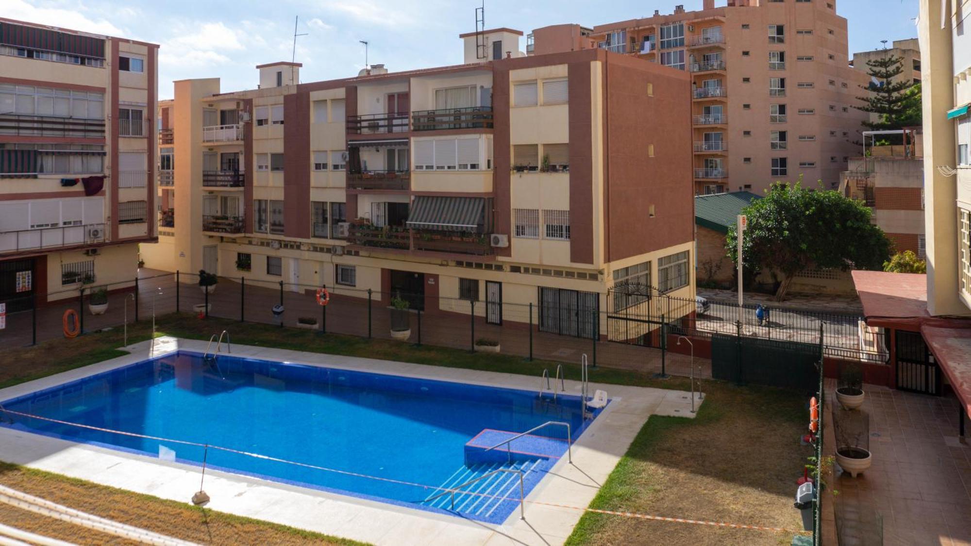 Luxury Apartment טורמולינוס מראה חיצוני תמונה